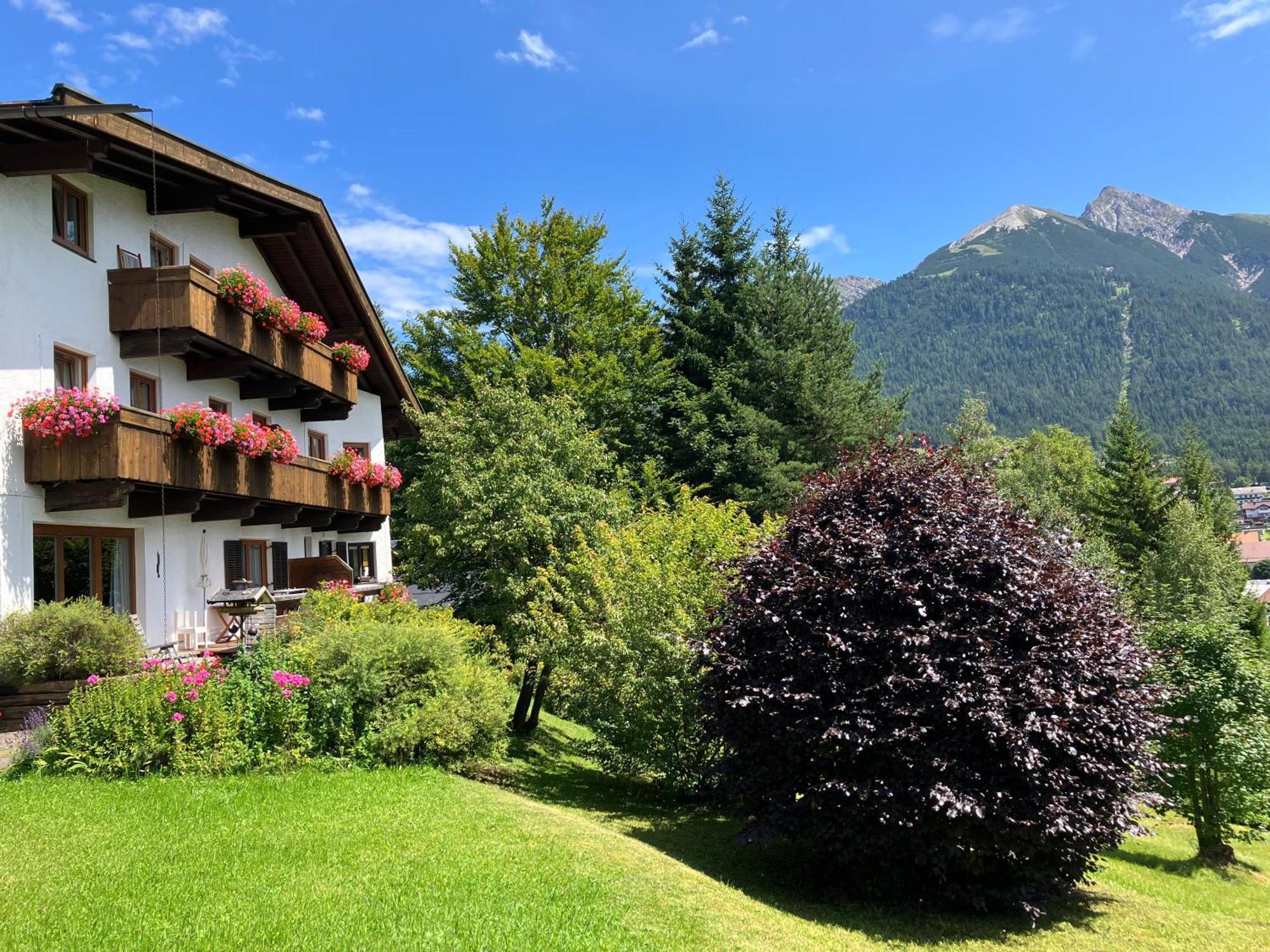 Landhaus Frenes Apartments Seefeld in Tirol Exterior foto